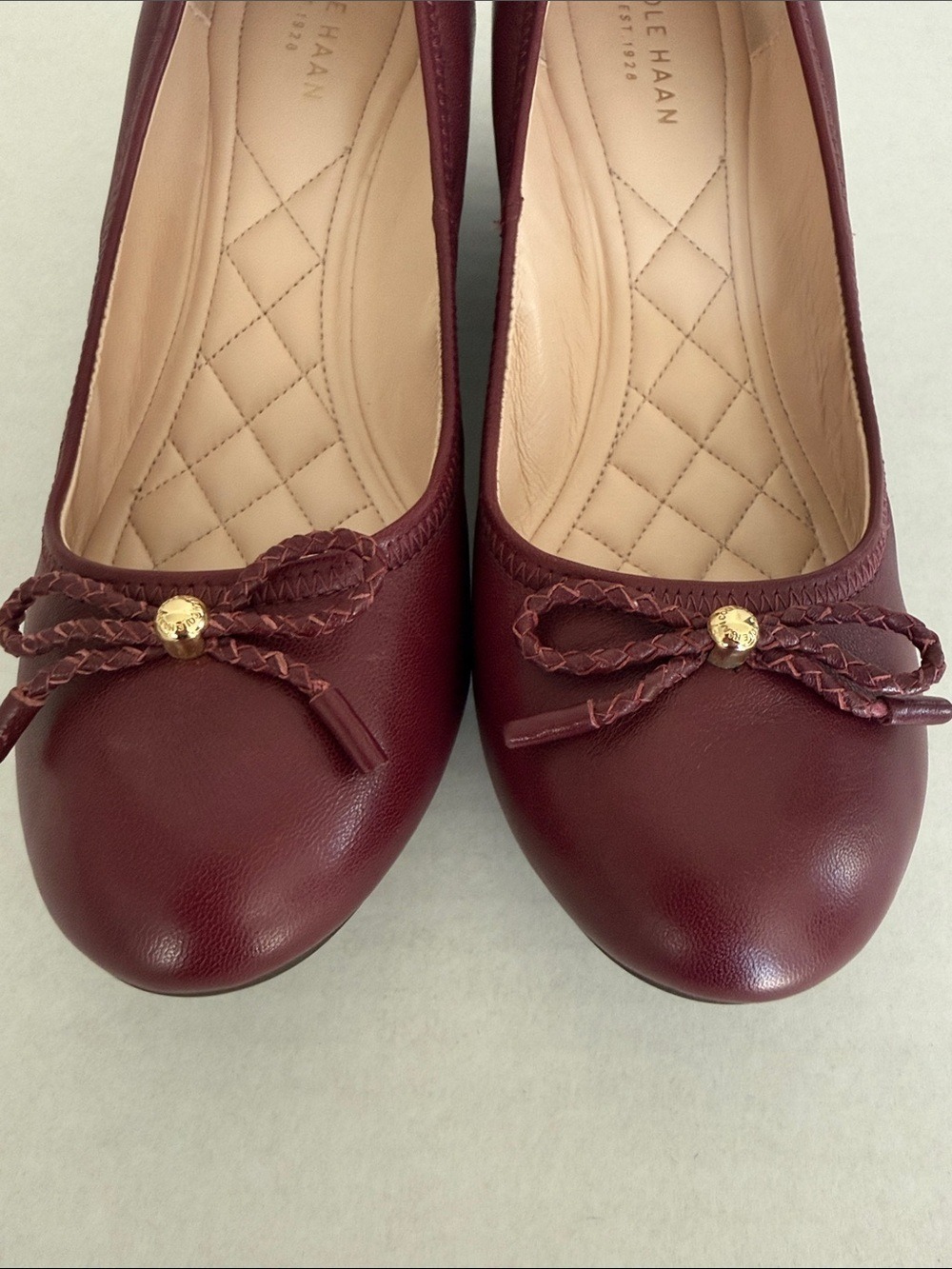 Cole Haan Zinfandel Leather Tali Grand Lace Wedges Bow Quilted Burgundy Sz 8 - Picture 6 of 15